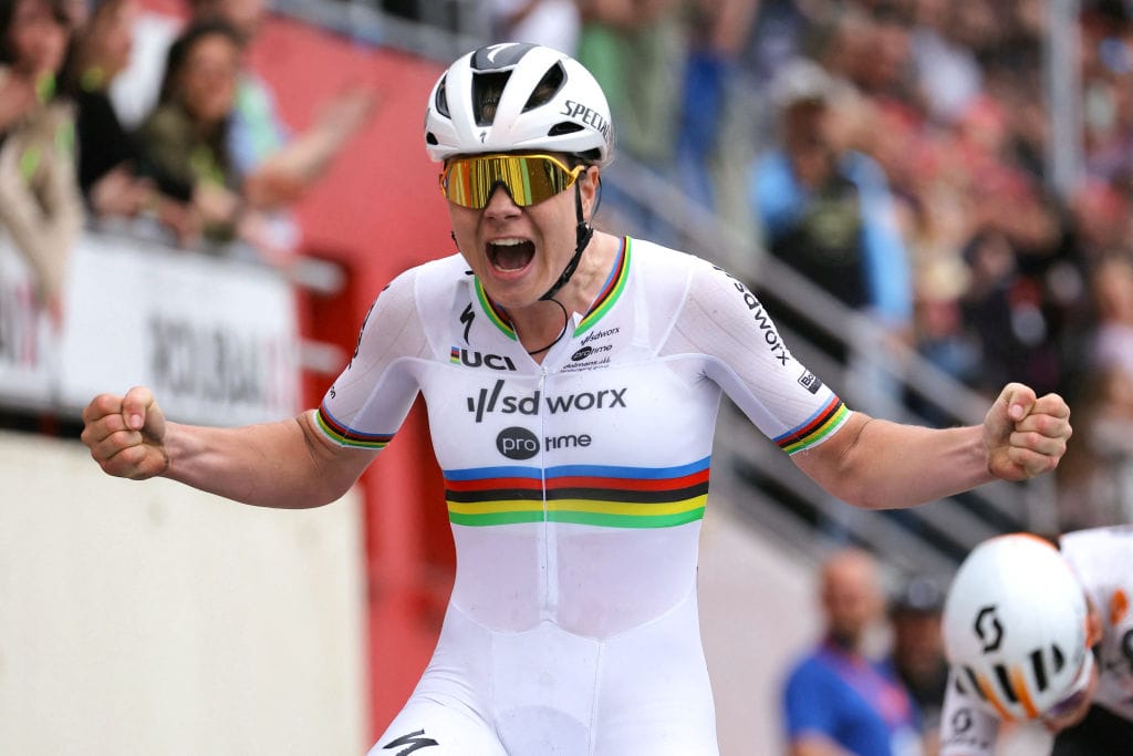 Paris Roubaix Femme 2024